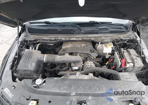 2020 Ram 1500 Big Horn 4X4 6'4 Box z USA, uszkodzony, nr VIN 1C6SRFMT6LN103282